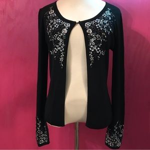 FINITY STUDIO Black beaded sweater